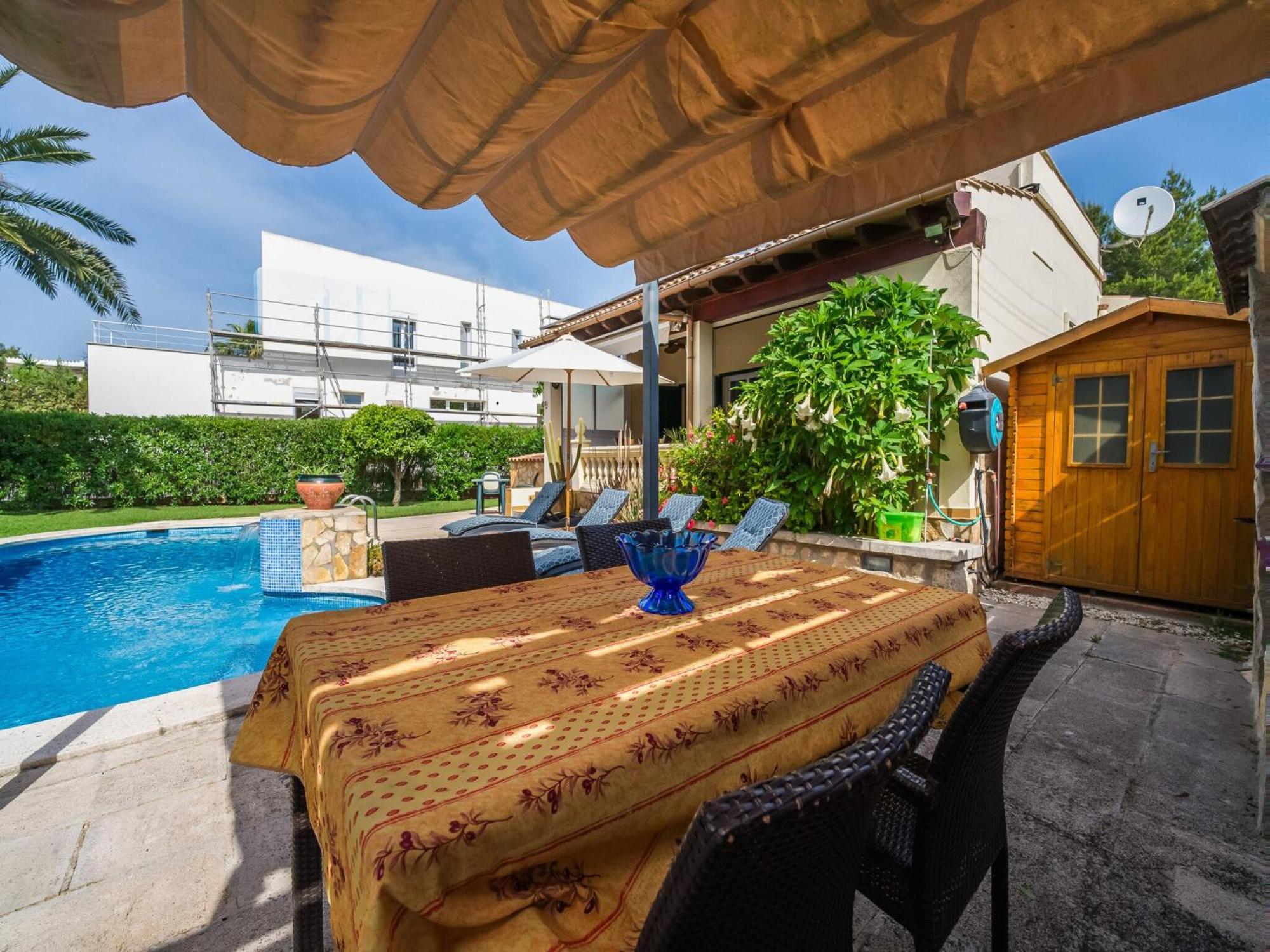 Pet-friendly Near Feriehus Alcudia (Mallorca)